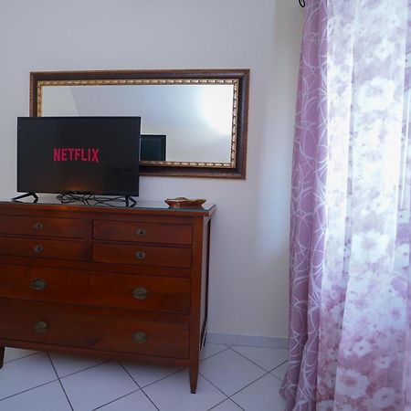 La Casa Di Azzurra Centro Citta Appartamento Fino A 4 Posti Letto E 2 Bagni Foggia Ngoại thất bức ảnh