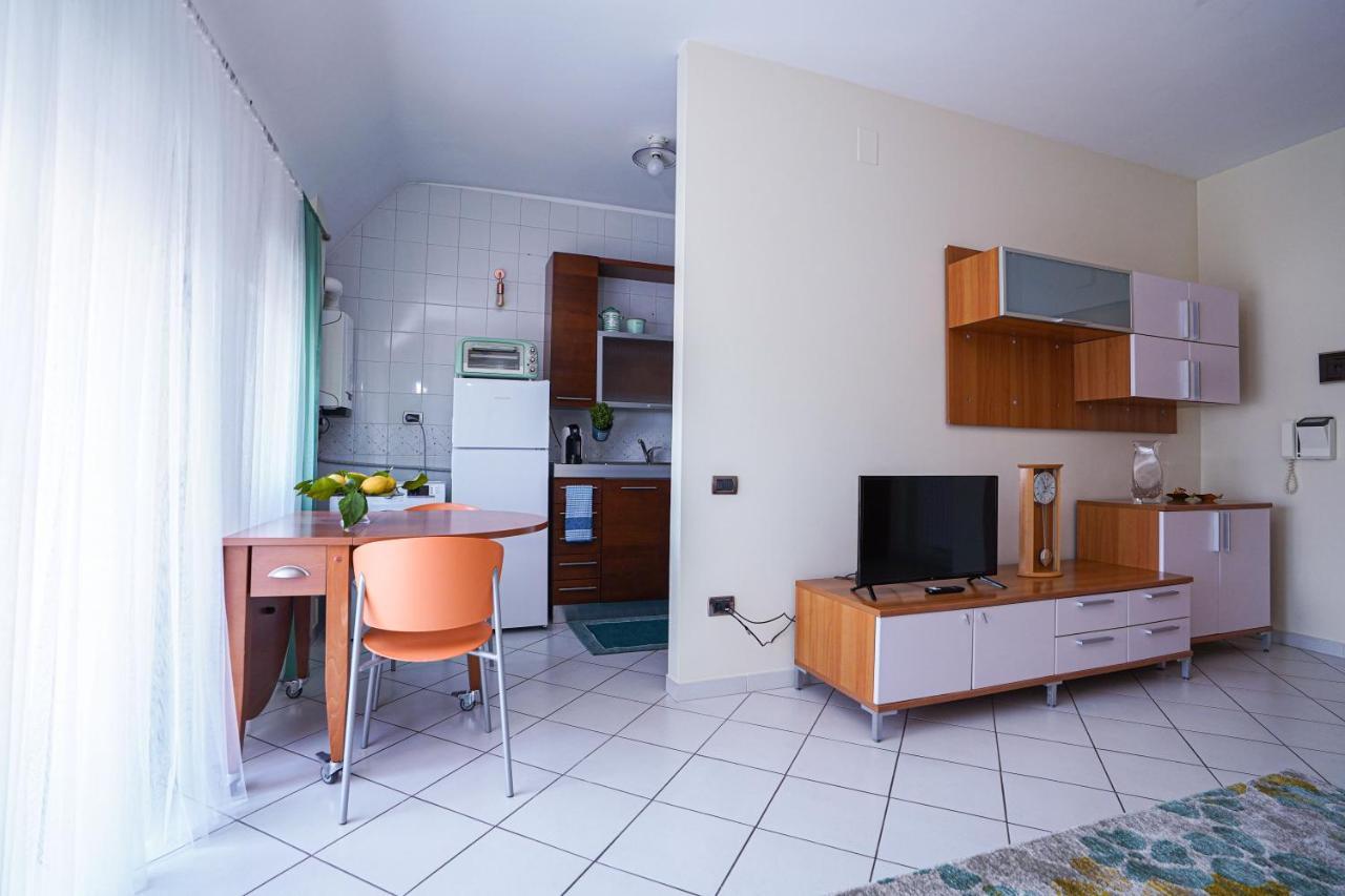La Casa Di Azzurra Centro Citta Appartamento Fino A 4 Posti Letto E 2 Bagni Foggia Ngoại thất bức ảnh