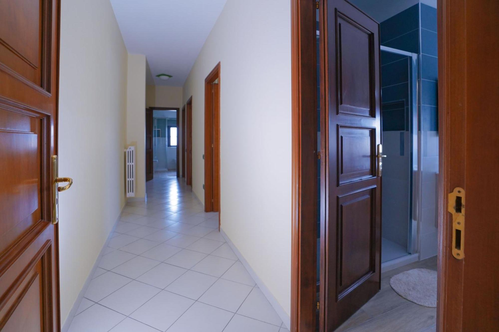 La Casa Di Azzurra Centro Citta Appartamento Fino A 4 Posti Letto E 2 Bagni Foggia Ngoại thất bức ảnh